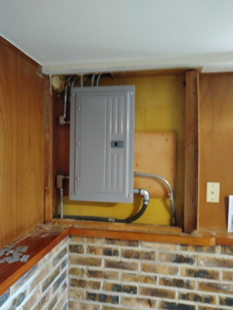 Slide of S&E Development and Construction