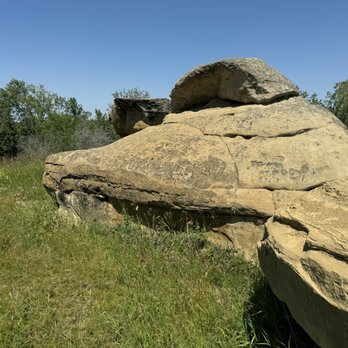 La Roche Percee Provincial Historic Site - Landmarks & Historical Buildings Near Me - Saskatchewan, Saskatchewan