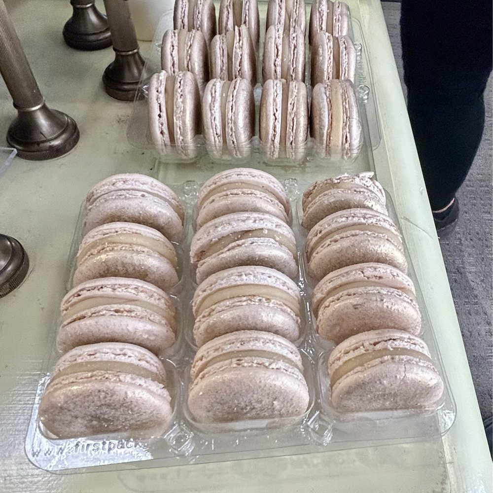 Nordstrom Broadway Plaza in Walnut Creek - Macarons for the Gucci Beauty Master Class - Department Stores Near Me - Walnut Creek, California Nordstrom Broadway Plaza in Walnut Creek - Macarons for the Gucci Beauty Master Class - Department Stores Near Me - Walnut Creek, California