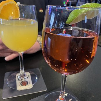 Chestnut Street Grille - Orange and cranberry mimosas - New American Near Me - Duxbury, Massachusetts