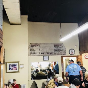Snappy Lunch - Sandwiches Near Me - Mt Airy, North Carolina