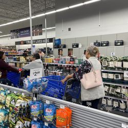 Academy Sports + Outdoors - Too many customers and 2 cashiers and 2 lazy managers just watching