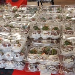 Albertsons - Delicious chocolate-covered strawberries