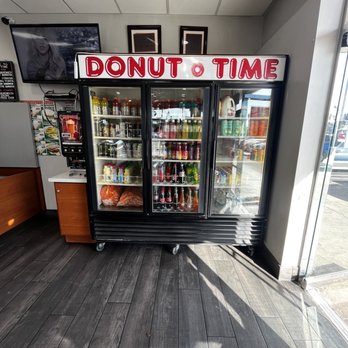 Donut Time - To-go drinks - Donuts Near Me - Garden Grove, California
