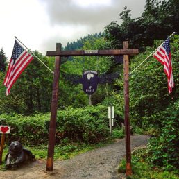 Entrance to the trail!