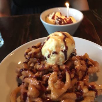 BAR Ama - Churro funnel cake - Tex-Mex Near Me - Los Angeles, California BAR Ama - Churro funnel cake - Tex-Mex Near Me - Los Angeles, California