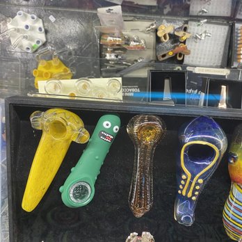 Smoke Shop Mister - Head Shops Near Me - North Bergen, New Jersey Smoke Shop Mister - Head Shops Near Me - North Bergen, New Jersey