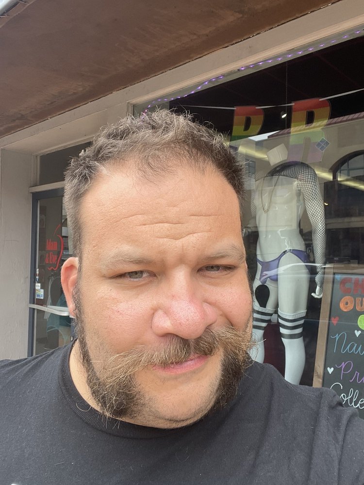 WINN’S BARBER SHOP Updated September 2024 25 Photos & 109 Reviews