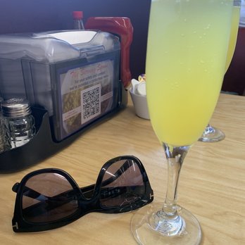 The Serving Spoon - Mimosa - Breakfast & Brunch Near Me - Inglewood, California
