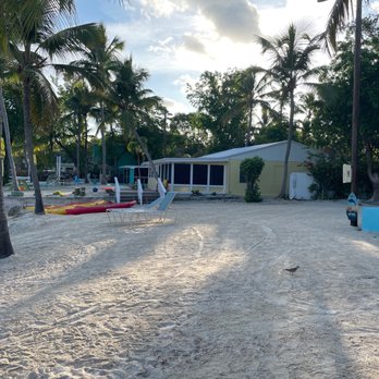 The Pelican Motel - Venues & Event Spaces Near Me - Key Largo, Florida The Pelican Motel - Venues & Event Spaces Near Me - Key Largo, Florida