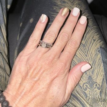 Village Nails & Spa - Nail Salons Near Me - Thousand Oaks, California