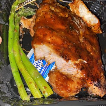 Outback Steakhouse - wet napkin packs under my food! - Steakhouses Near Me - Pittsburg, California