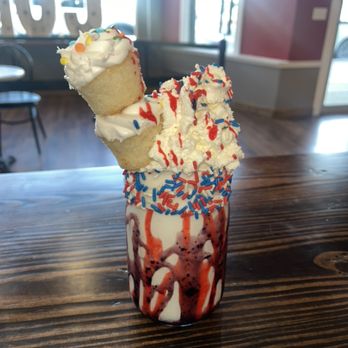 Coney Q - Desserts Near Me - Mena, Arkansas