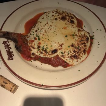 Campagnola Restaurant - Veal Parmigiana - Italian Near Me - New York, New York