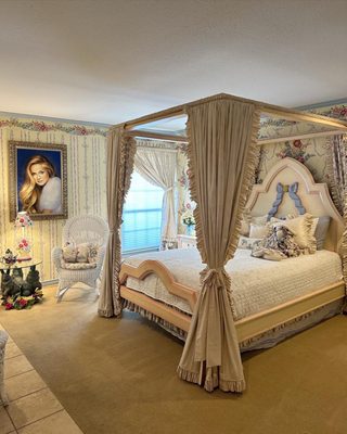 Southfork Ranch by null