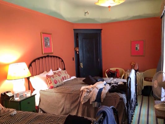 Hotel Boheme by null