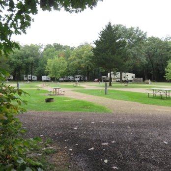 Fox Hill Rv Park - Campgrounds Near Me - Baraboo, Wisconsin