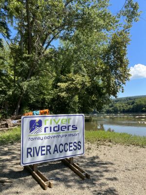 River Riders Family Adventure Resort by null