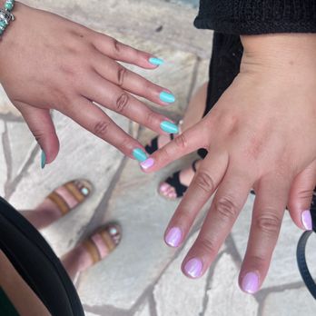 Tami-A Nails Salon - Nail Salons Near Me - Honolulu, Hawaii