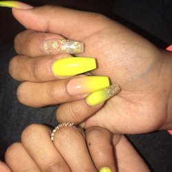 VP Nails