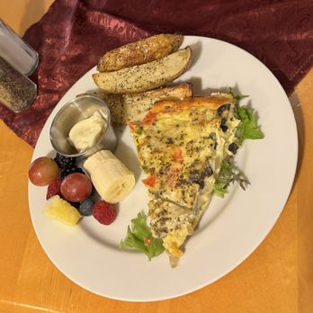 29 South - Quiche, potato wedges, garlic mayo and fruit - Delis Near Me - Janesville, Wisconsin