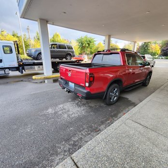 Hinshaw's Auto Body - All around clean ... - Auto Repair Near Me - Auburn, Washington