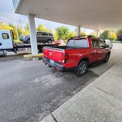 Hinshaw's Auto Body - All around clean ...
