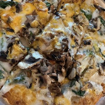 Crust Pizza - Madelyn's Alfredo w/ cauliflower crust - Pizza Near Me - Katy, Texas Crust Pizza - Madelyn's Alfredo w/ cauliflower crust - Pizza Near Me - Katy, Texas