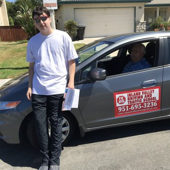 Inland Valley Driving School - Driving Schools Near Me - Temecula, California Inland Valley Driving School - Driving Schools Near Me - Temecula, California