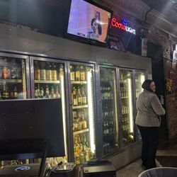 Cairo Bowl And The Watering Hole - Bar