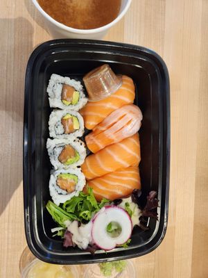 Sushi Rolland | Japanese Restaurant by null