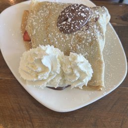 Nutella Crepe with Bananas and Strawberries Nutella Crepe with Bananas and Strawberries