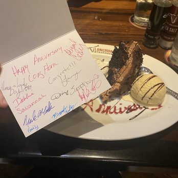 LongHorn Steakhouse - Steakhouses Near Me - Florence, Alabama