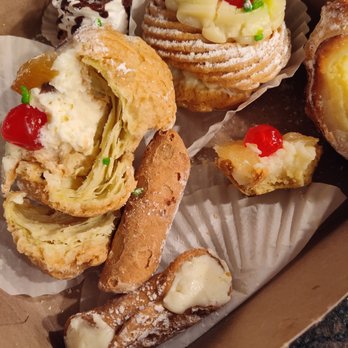 Villa Bella Bakery - No words - Bakeries Near Me - West Babylon, New York