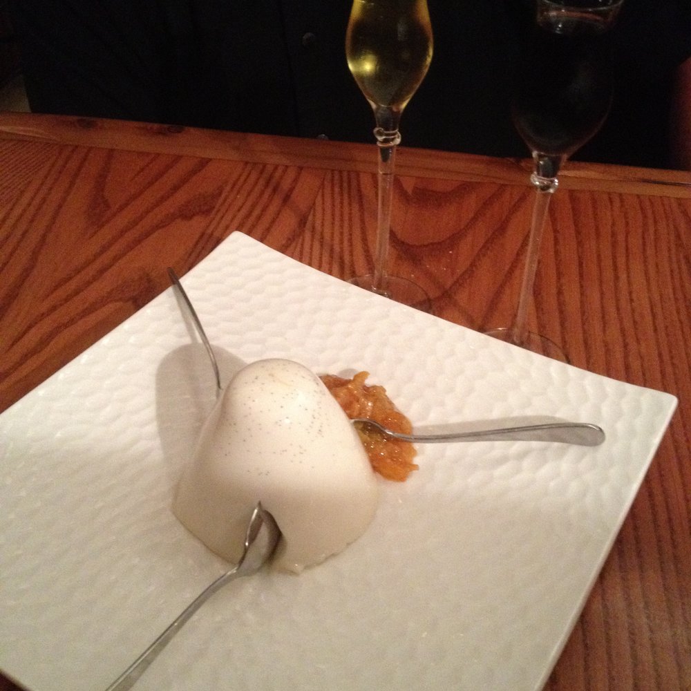 Sardegna a Tavola - Un petit dessert et un plus petit boisson -- parfait pour finir le repas! - Italian Near Me - Paris, 75