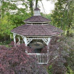BFF Arbor & Lawn