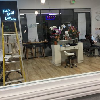 nail bar - Looking at the entrance from the pedicure chair - Nail Salons Near Me - Reno, Nevada