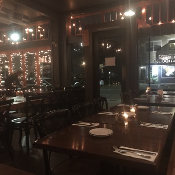 Mioposto - Dining room - Pizza Near Me - Seattle, Washington