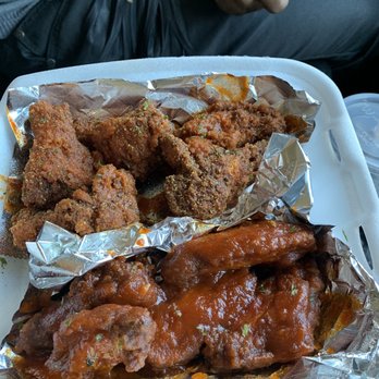 B & L Wings - Siracha hot and lemon pepper hot wings - Chicken Wings Near Me - Atlanta, Georgia B & L Wings - Siracha hot and lemon pepper hot wings - Chicken Wings Near Me - Atlanta, Georgia