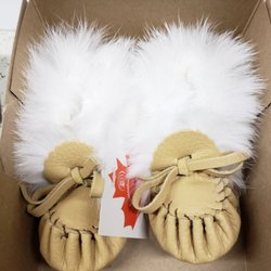 Bernstein's. - Infant Moccasins. Made in Canada