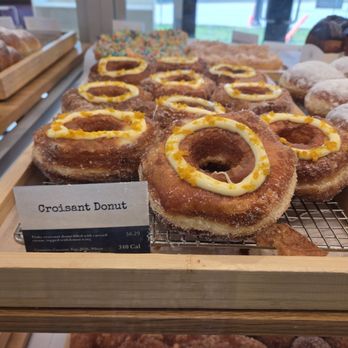 Paris Baguette - Bakeries Near Me - Coquitlam, British Columbia Paris Baguette - Bakeries Near Me - Coquitlam, British Columbia
