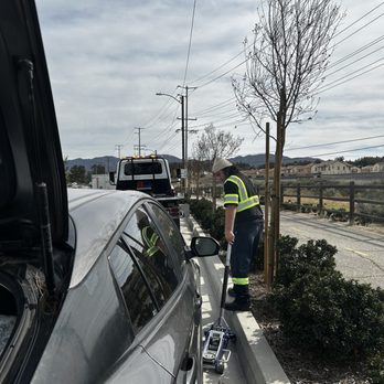 AA Tech Roadside Solutions - Towing Near Me - Lebec, California