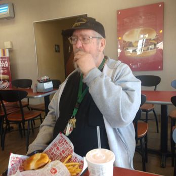 Jack in the Box - Hungry vet - Fast Food Near Me - Ramona, California