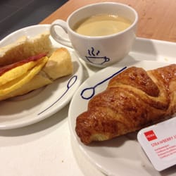 Hema - 1€ breakfast from 9-10am.