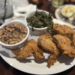Coaxum's Low Country Cuisine - Fried chicken, black eyed peas, collard greens