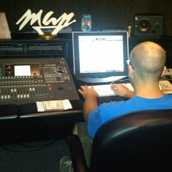 MAN Marketing - MAN Marketing sound engineering studio. - Marketing Near Me - Oakbrook Terrace, Illinois MAN Marketing - MAN Marketing sound engineering studio. - Marketing Near Me - Oakbrook Terrace, Illinois