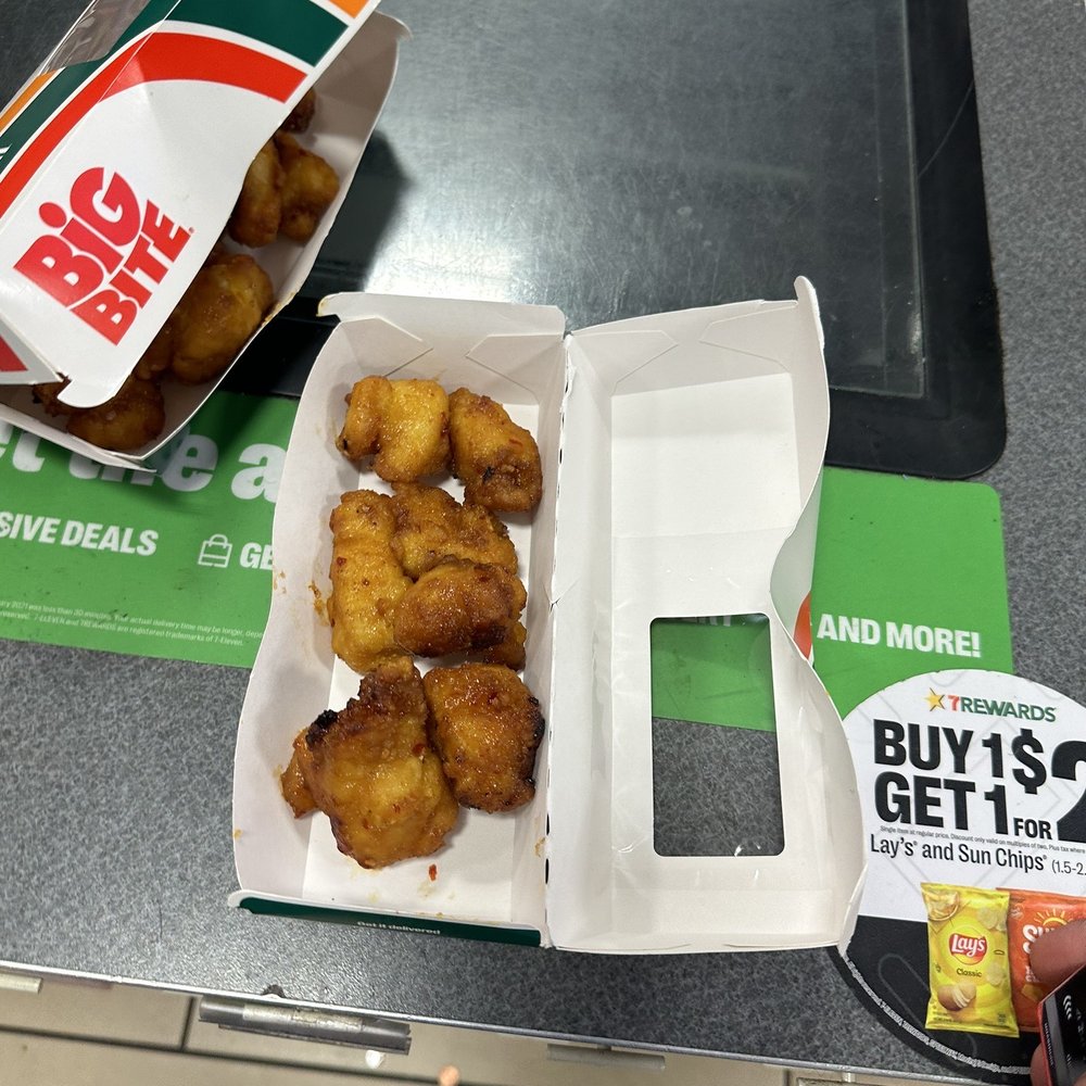 7-Eleven - One piece boneless wings missing - Convenience Stores Near Me - East Brunswick, New Jersey 7-Eleven - One piece boneless wings missing - Convenience Stores Near Me - East Brunswick, New Jersey