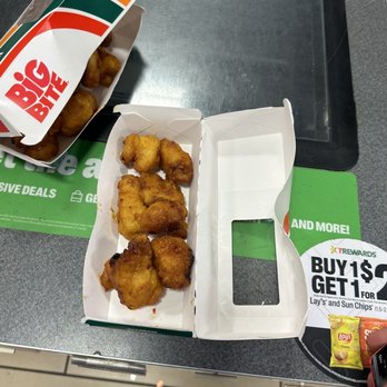 7-Eleven - One piece boneless wings missing - Convenience Stores Near Me - East Brunswick, New Jersey 7-Eleven - One piece boneless wings missing - Convenience Stores Near Me - East Brunswick, New Jersey