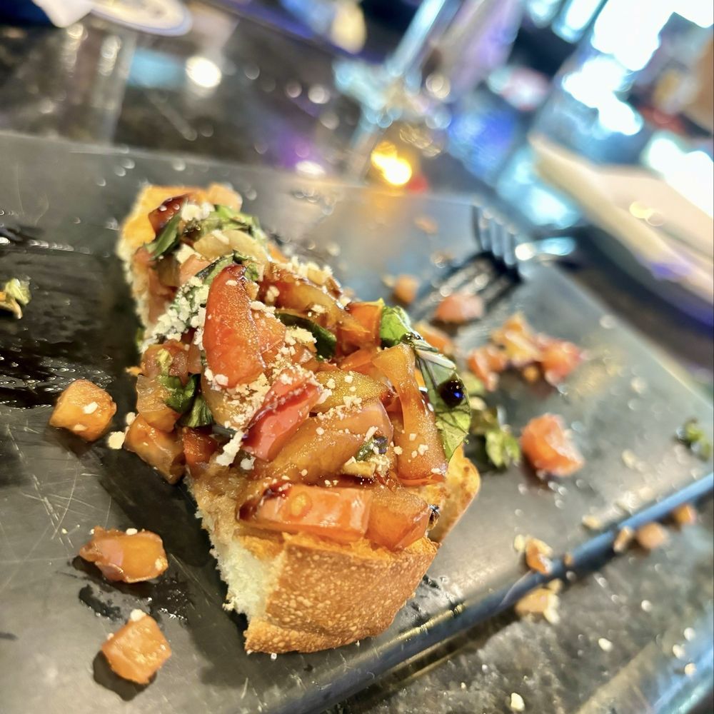 Lux American Grill - Bars Near Me - Papillion, Nebraska