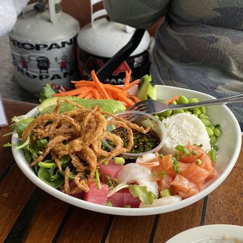 Belmont Brewing - Poke Bowl Lunch - Breweries Near Me - Long Beach, California Belmont Brewing - Poke Bowl Lunch - Breweries Near Me - Long Beach, California